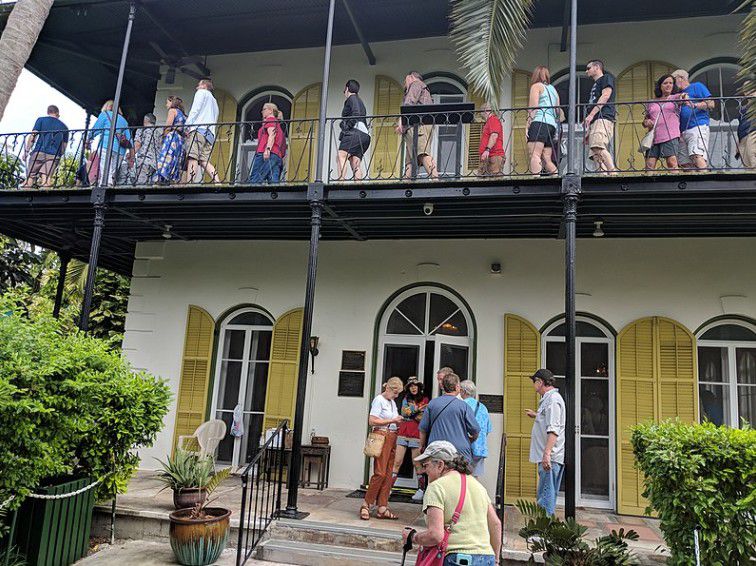 Tourists visiting the Hemingway House in Key West